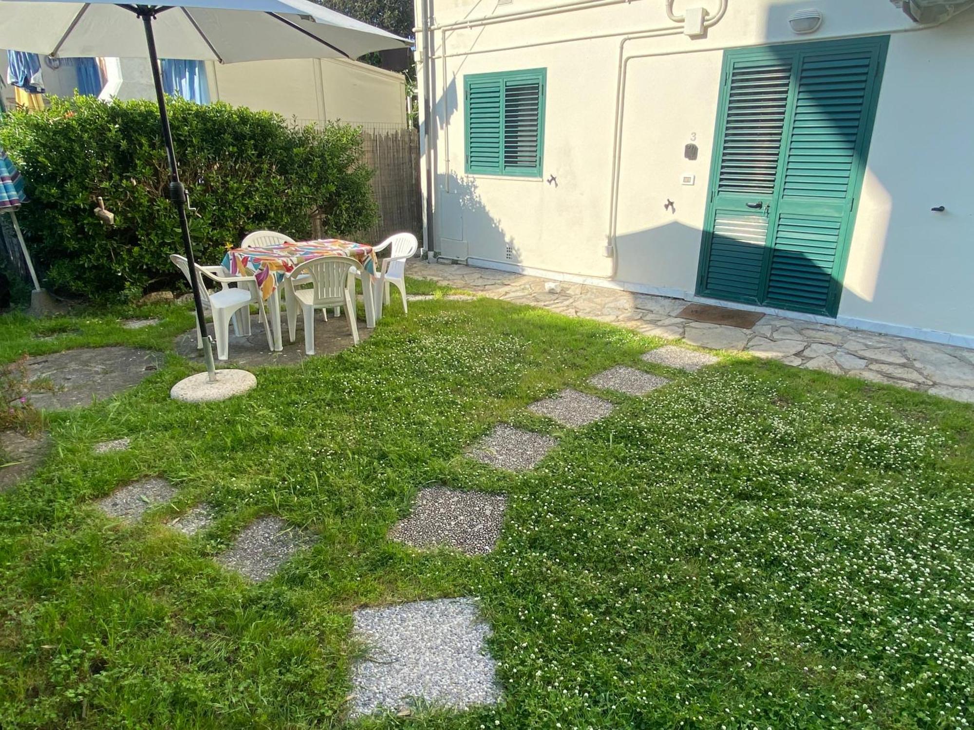 Ferienwohnung Le Tre Isolette A 200M Dal Mare Marina Di Pisa Exterior foto